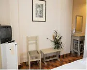 Argostoli Hotel מלון ארגוסטולי
