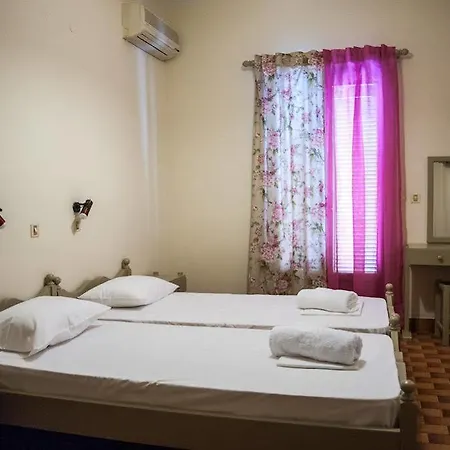 Argostoli Hotel 2* ארגוסטולי